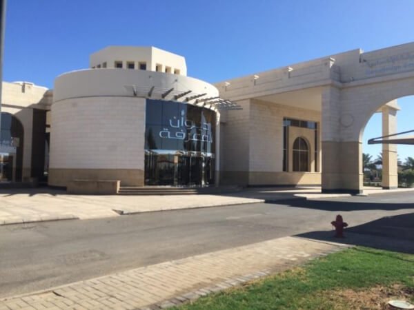 zy_aa52a9e0634c8b96b6c14aa6974f2e25